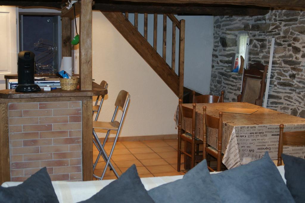Villa Le P'Tit Hameau De Sey Quettehou Zimmer foto